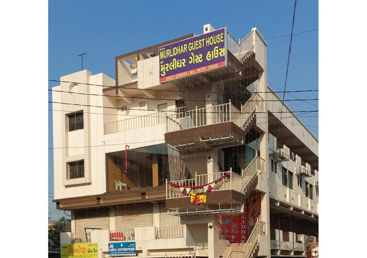 Shree Murlidhar Guest House Surat Bagian luar foto